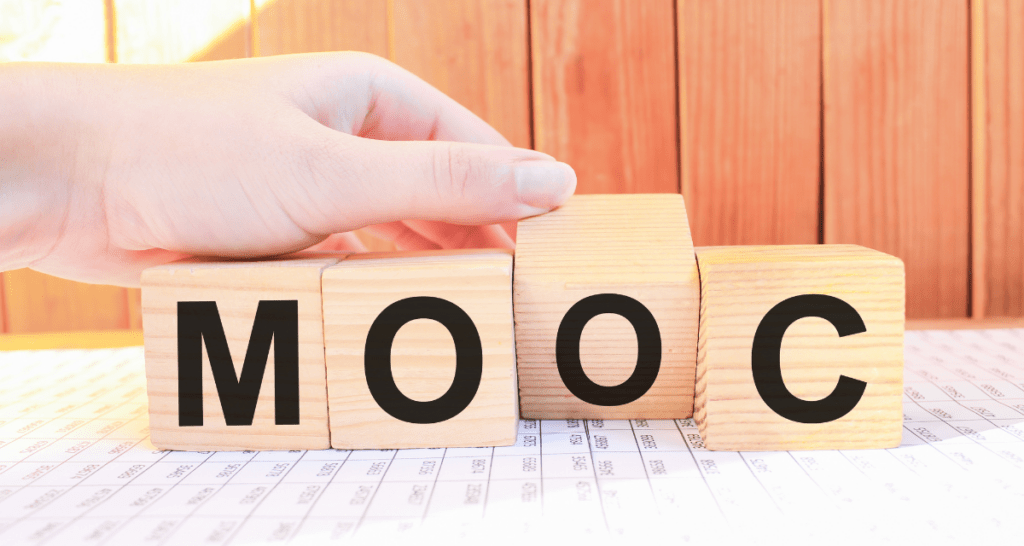 MOOC